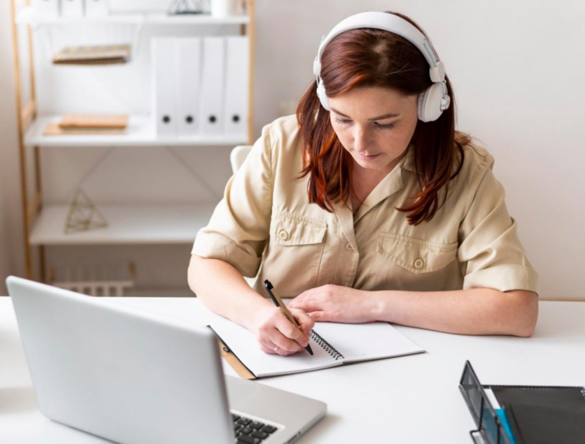 Ambiente di studio e ricerca presso xerolaniva a Roma